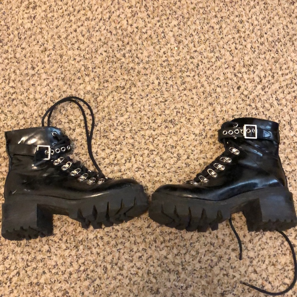Jeffrey campbell moro boots